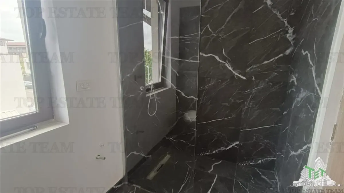 Casa Dúplex en Venta en Otopeni - foto 11