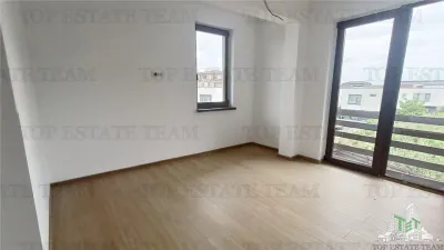 Casa Dúplex en Venta en Otopeni - foto 6