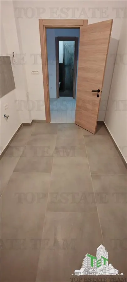 Spacious 3-bedroom apartment with private courtyard, 115 sqm, underfloor heating, Drumul Taberei - foto 17