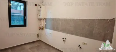 Spacious 3-bedroom apartment with private courtyard, 115 sqm, underfloor heating, Drumul Taberei - foto 19