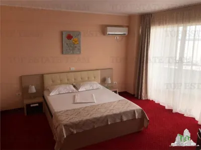 Operational Hotel and Restaurant on Lake Siutghiol, Mamaia - foto 3