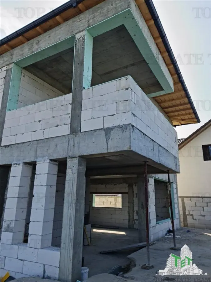 Unfinished House, Investment Opportunity, Valu lui Traian - foto 2