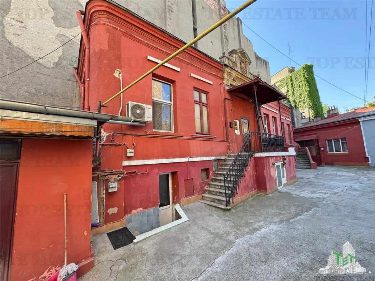 Appartement en Villa à Vendre, Secteur Mosilor - Armeneasca - foto 1