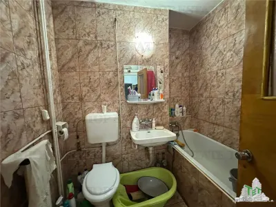 Apartamento 3 Dormitorios en Venta Cerca Metro Aurel Vlaicu, Aviatiei, Bucuresti - foto 11
