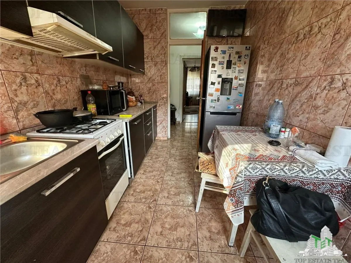 Apartamento 3 Dormitorios en Venta Cerca Metro Aurel Vlaicu, Aviatiei, Bucuresti - foto 8