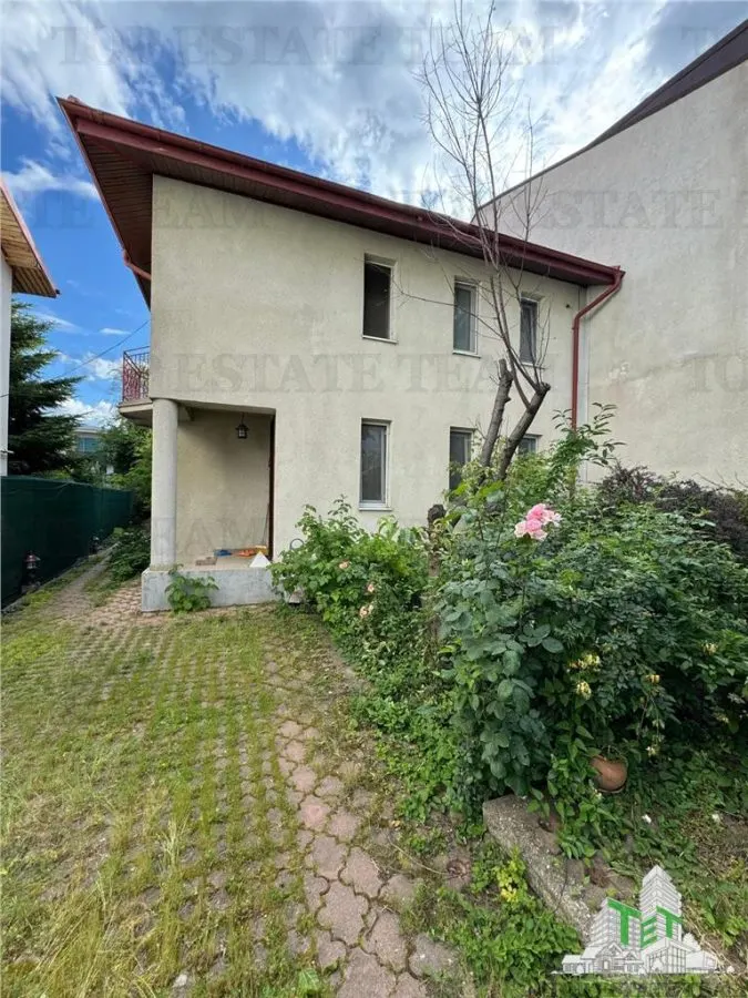 Lac Baneasa, Herastrau: Propiedad con Dos Villas y Apartamento - foto 3