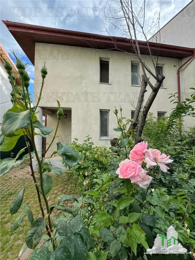 Lac Baneasa, Herastrau: Propiedad con Dos Villas y Apartamento - foto 7