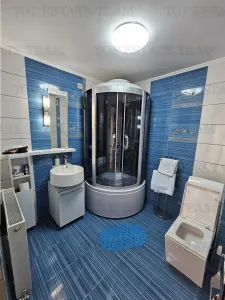 Villa de Lujo 5 Dormitorios con Jardín Excepcional, Centro Domnesti - foto 15