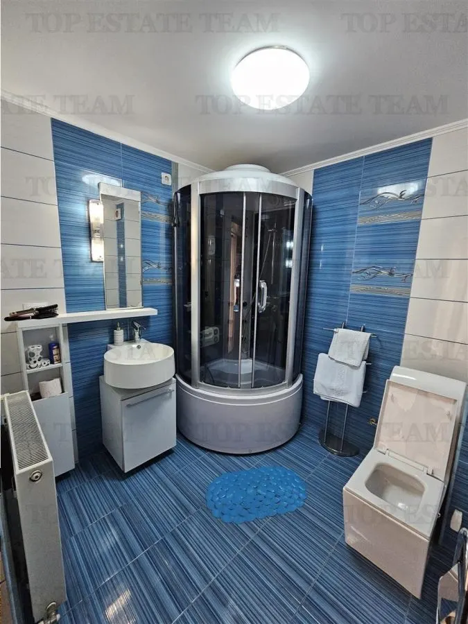 Villa de Lujo 5 Dormitorios con Jardín Excepcional, Centro Domnesti - foto 15