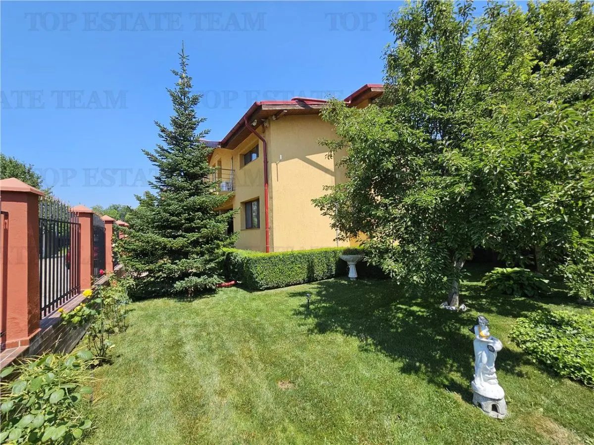 Villa de Lujo 5 Dormitorios con Jardín Excepcional, Centro Domnesti - foto 17