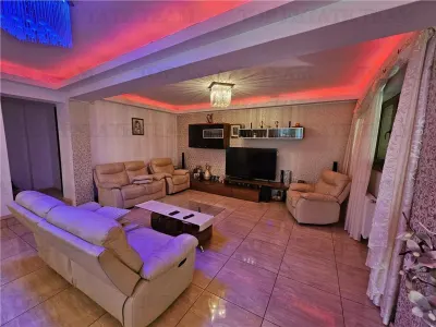 Villa de Lujo 5 Dormitorios con Jardín Excepcional, Centro Domnesti - foto 22