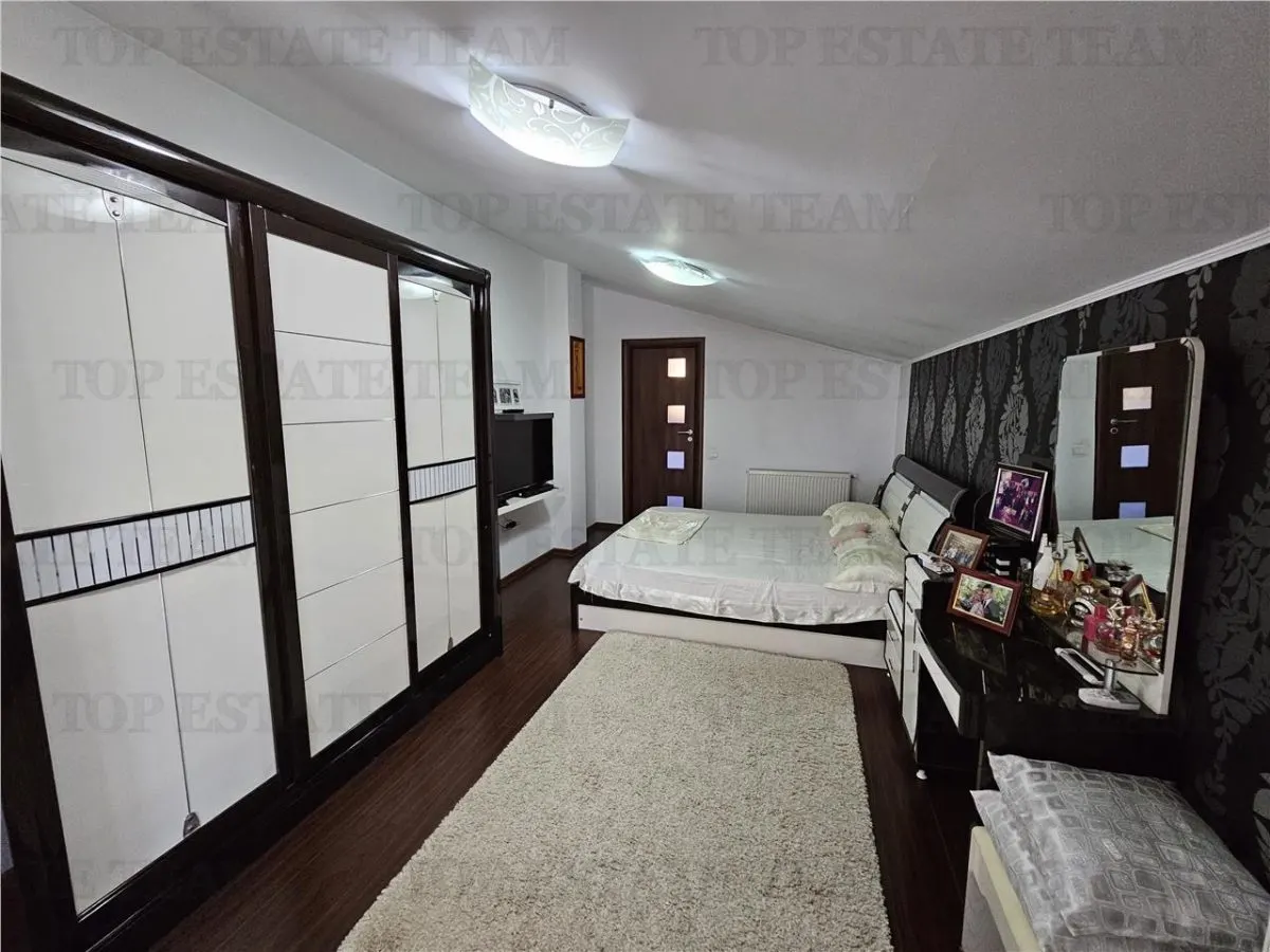 Villa de Lujo 5 Dormitorios con Jardín Excepcional, Centro Domnesti - foto 6