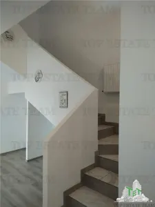 5-Bedroom Villa with 2 Terraces, 4 Parking Spaces in Cornetu, Ilfov - foto 2