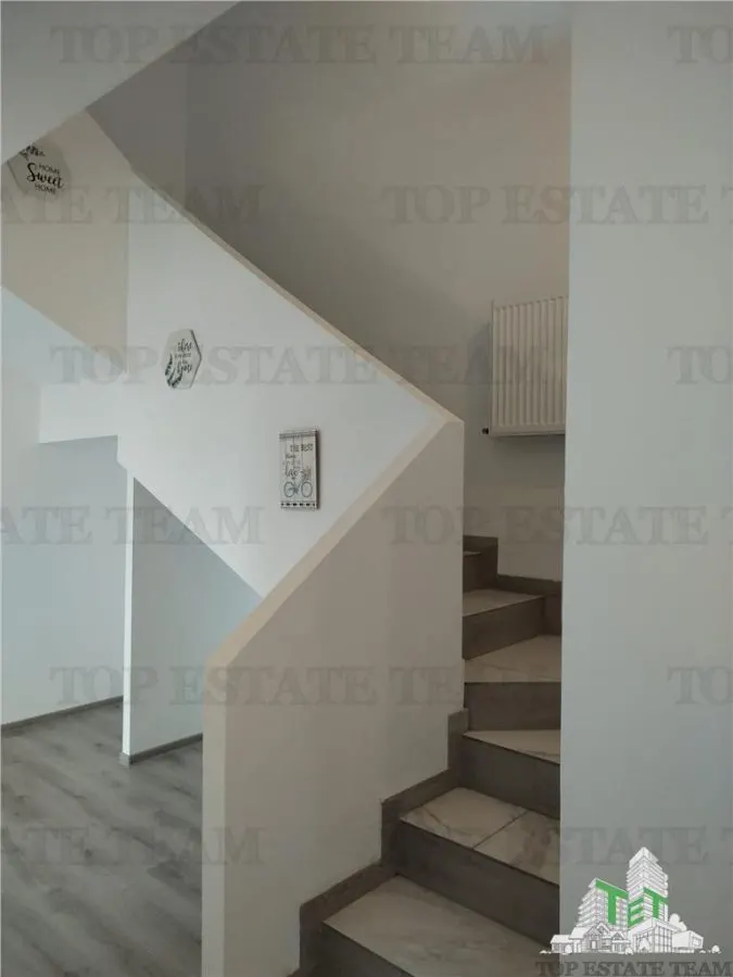 5-Bedroom Villa with 2 Terraces, 4 Parking Spaces in Cornetu, Ilfov - foto 2