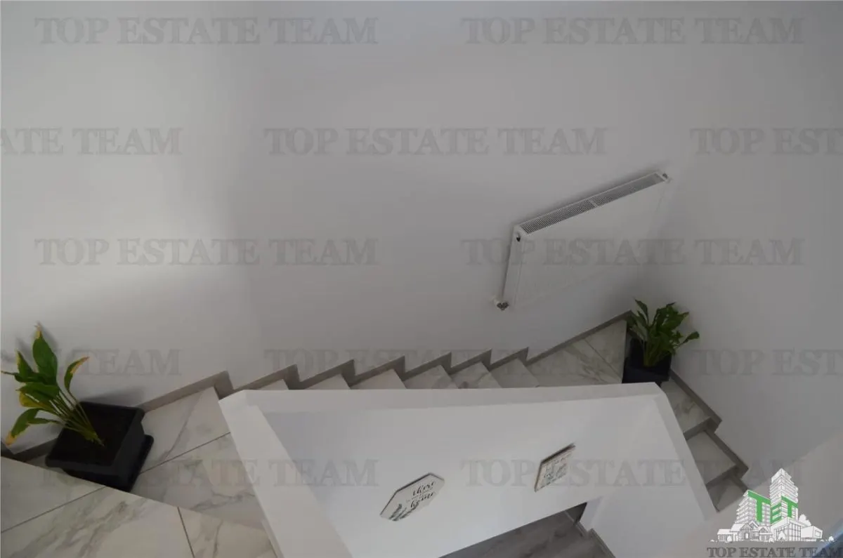 5-Bedroom Villa with 2 Terraces, 4 Parking Spaces in Cornetu, Ilfov - foto 4