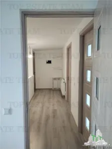 5-Bedroom Villa with 2 Terraces, 4 Parking Spaces in Cornetu, Ilfov - foto 7