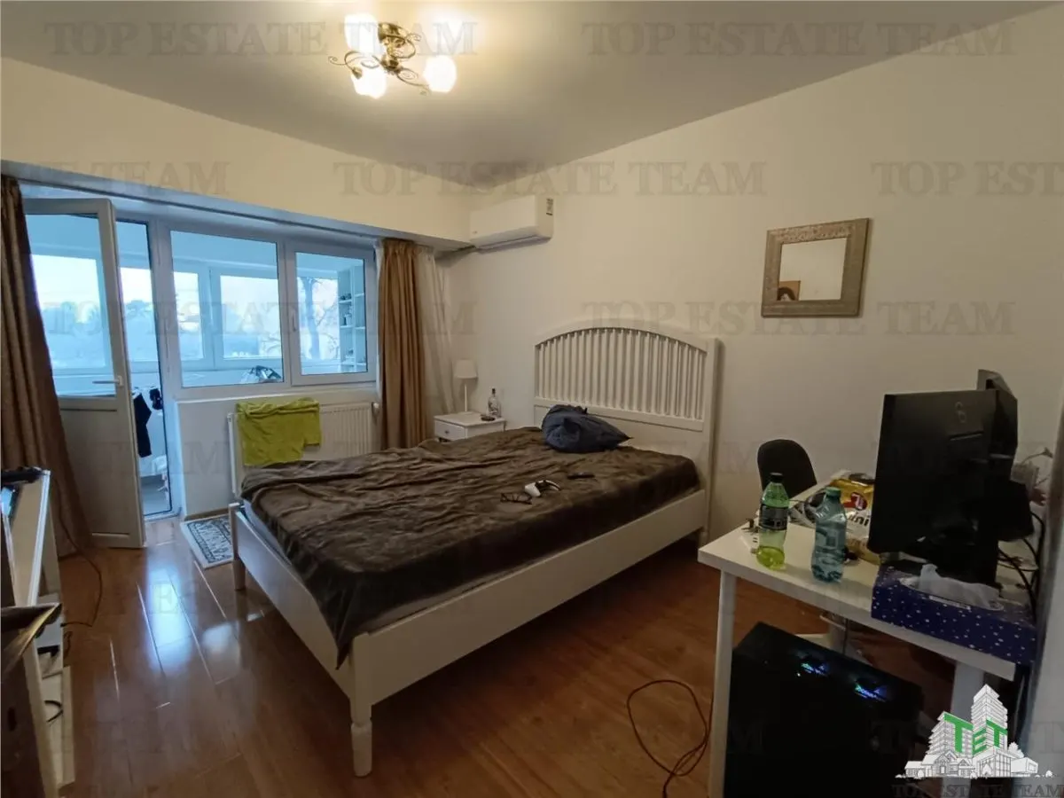 Appartement Trois Chambres à Vendre, Ion Mihalache, Bucarest - foto 2