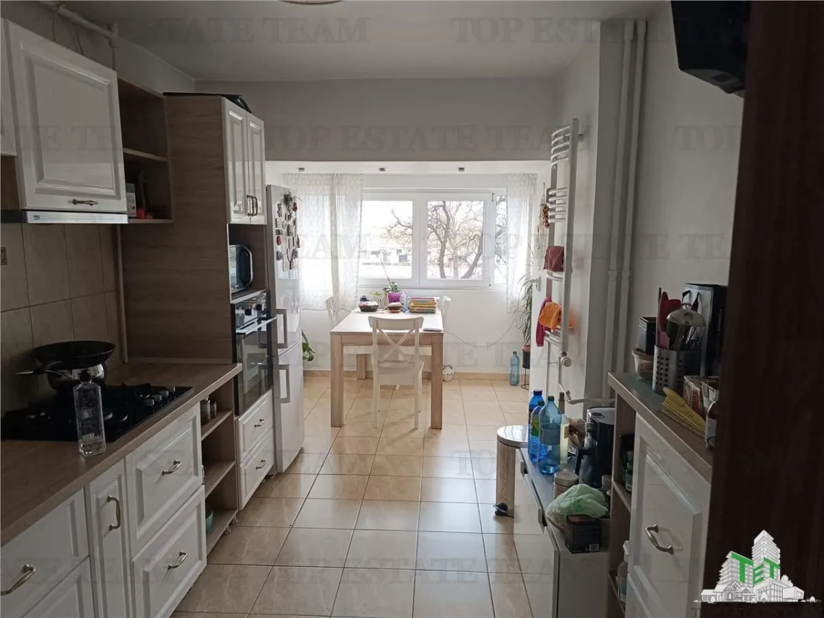 Appartement Trois Chambres à Vendre, Ion Mihalache, Bucarest - foto 10