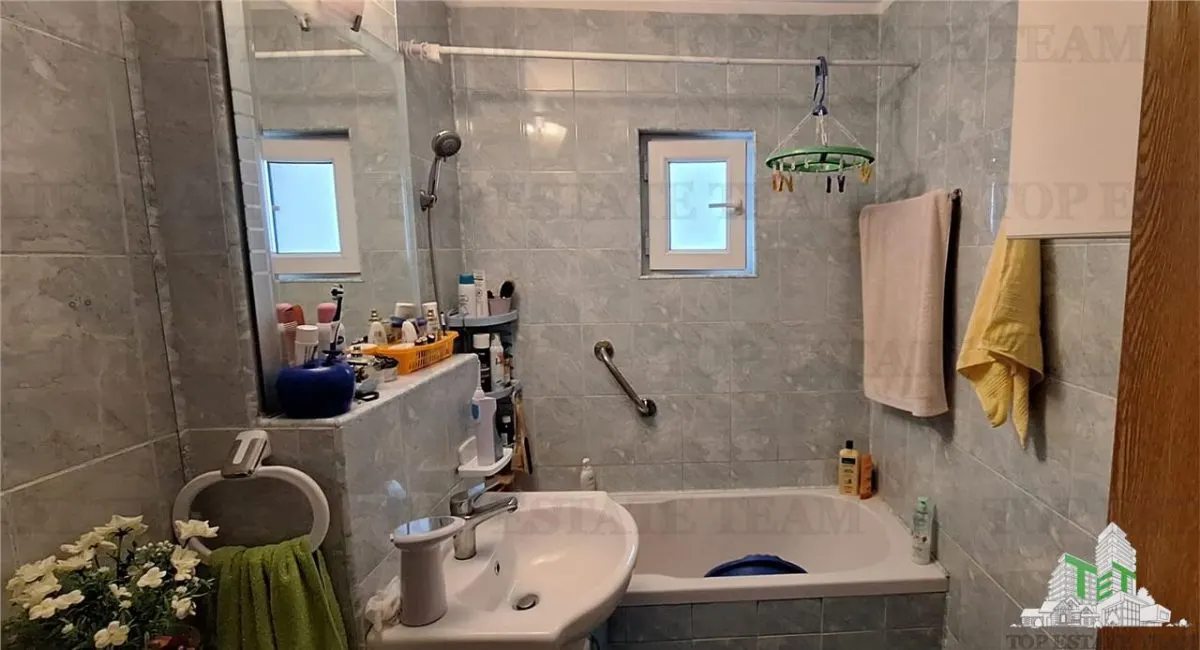 Spacious 4-Bedroom Apartment, CET Zone, Constanta - foto 7