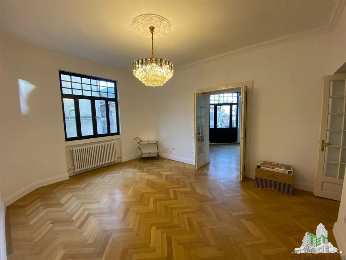 Appartement 5 Pièces à Vendre, Immeuble Consolidé - foto 4