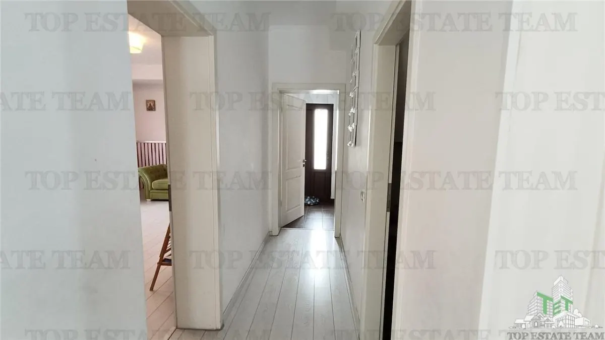 Casa Individual en Venta en Otopeni - foto 12