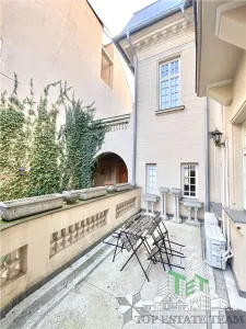 Sale: Restored Interwar Villa with Original Architecture in Armeneasca - foto 9