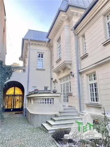 Venta: Villa de Entreguerras Restaurada con Patrimonio Arquitectónico en Armeneasca - foto 11