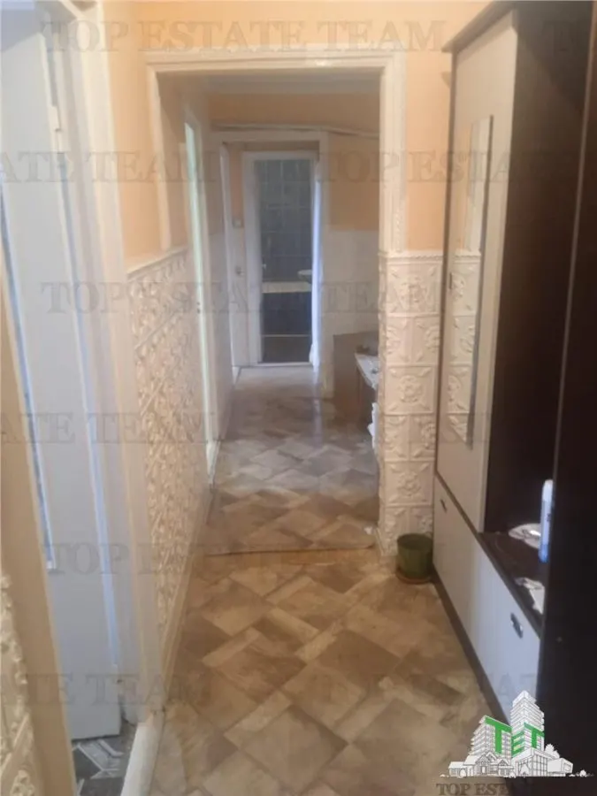 Apartamento de 3 Dormitorios - Braila - Calea Calarasilor - foto 1