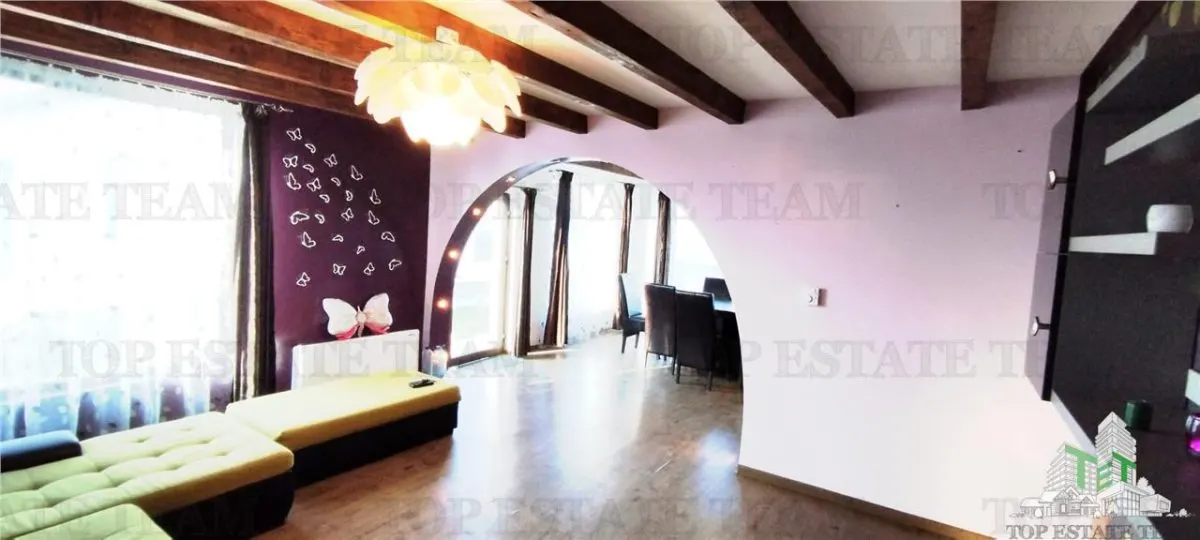 Dos Casas Independientes en Venta en Otopeni - foto 5