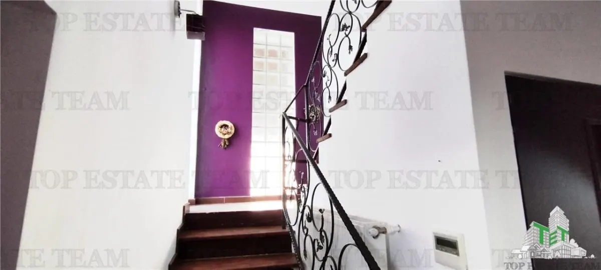Dos Casas Independientes en Venta en Otopeni - foto 9