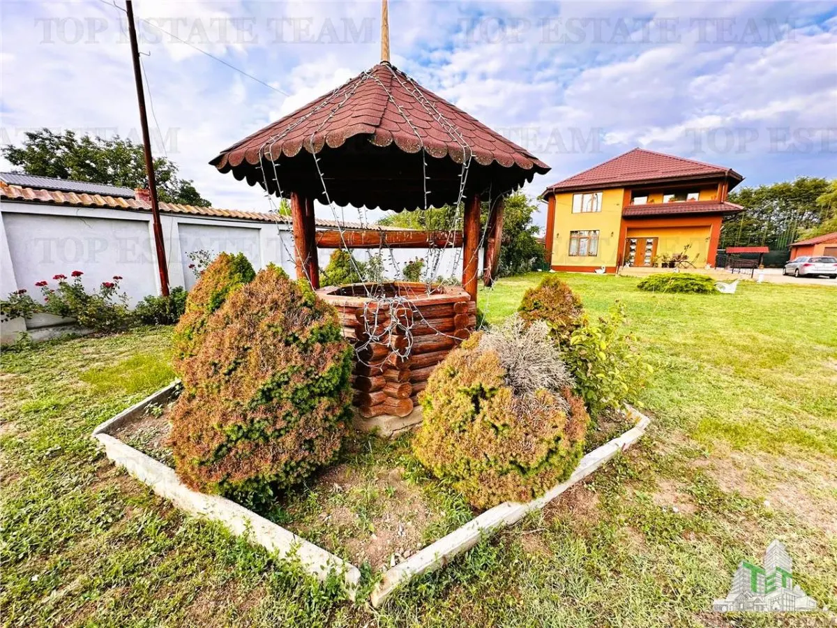 Villa with 4,690 sqm Land, Golf Niculești - foto 1
