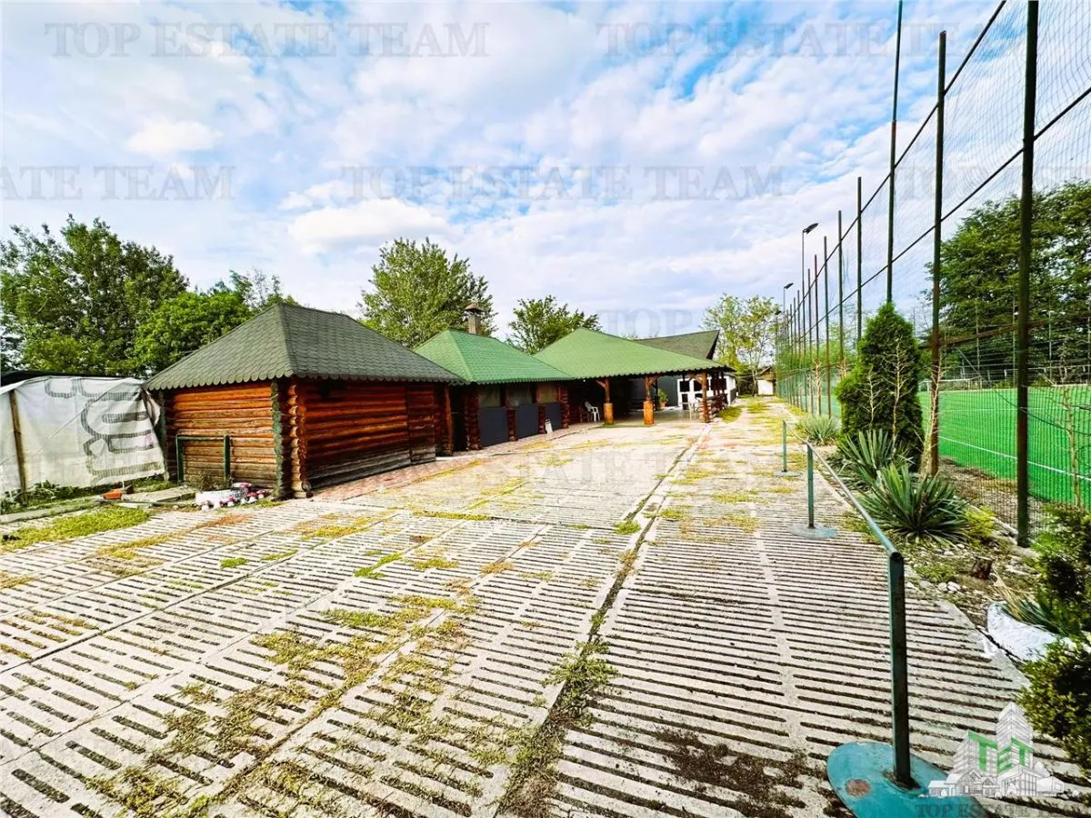 Villa with 4,690 sqm Land, Golf Niculești - foto 12