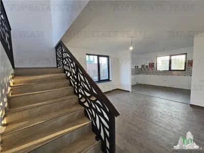 Villa de Lujo de 4 Dormitorios con Dormitorio Principal en Planta Baja, Domnesti - foto 2