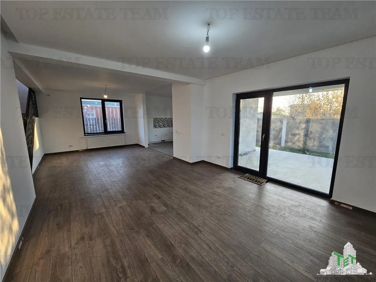 Villa de Lujo de 4 Dormitorios con Dormitorio Principal en Planta Baja, Domnesti - foto 4