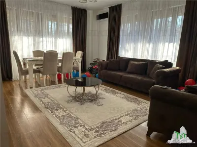 3-Bedroom Apartment for Sale in Teatrul Masca, Bucuresti - Bucuresti