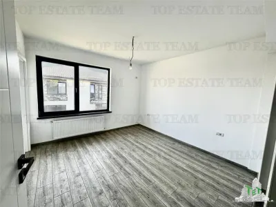Sector 5, Frontera Bragadiru: Dúplex de 4 Dormitorios con Jardín de 200sqm - foto 2