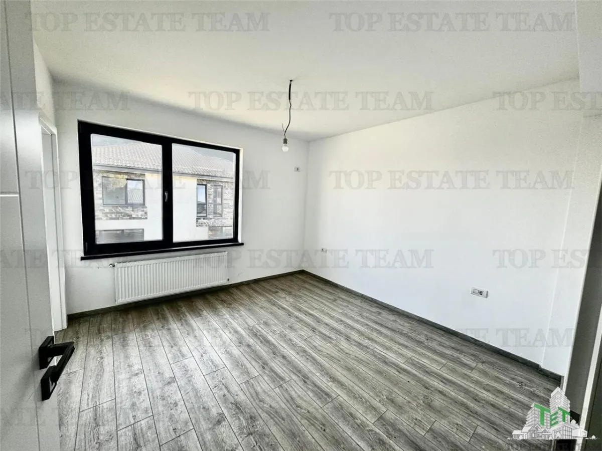 Sector 5, Frontera Bragadiru: Dúplex de 4 Dormitorios con Jardín de 200sqm - foto 2