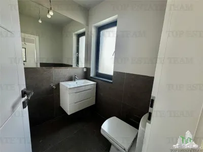 Sector 5, Frontera Bragadiru: Dúplex de 4 Dormitorios con Jardín de 200sqm - foto 7