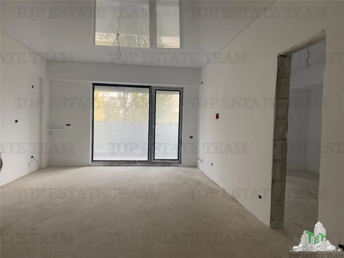 Mamaia: Two-Bedroom Apartment for Sale - foto 3