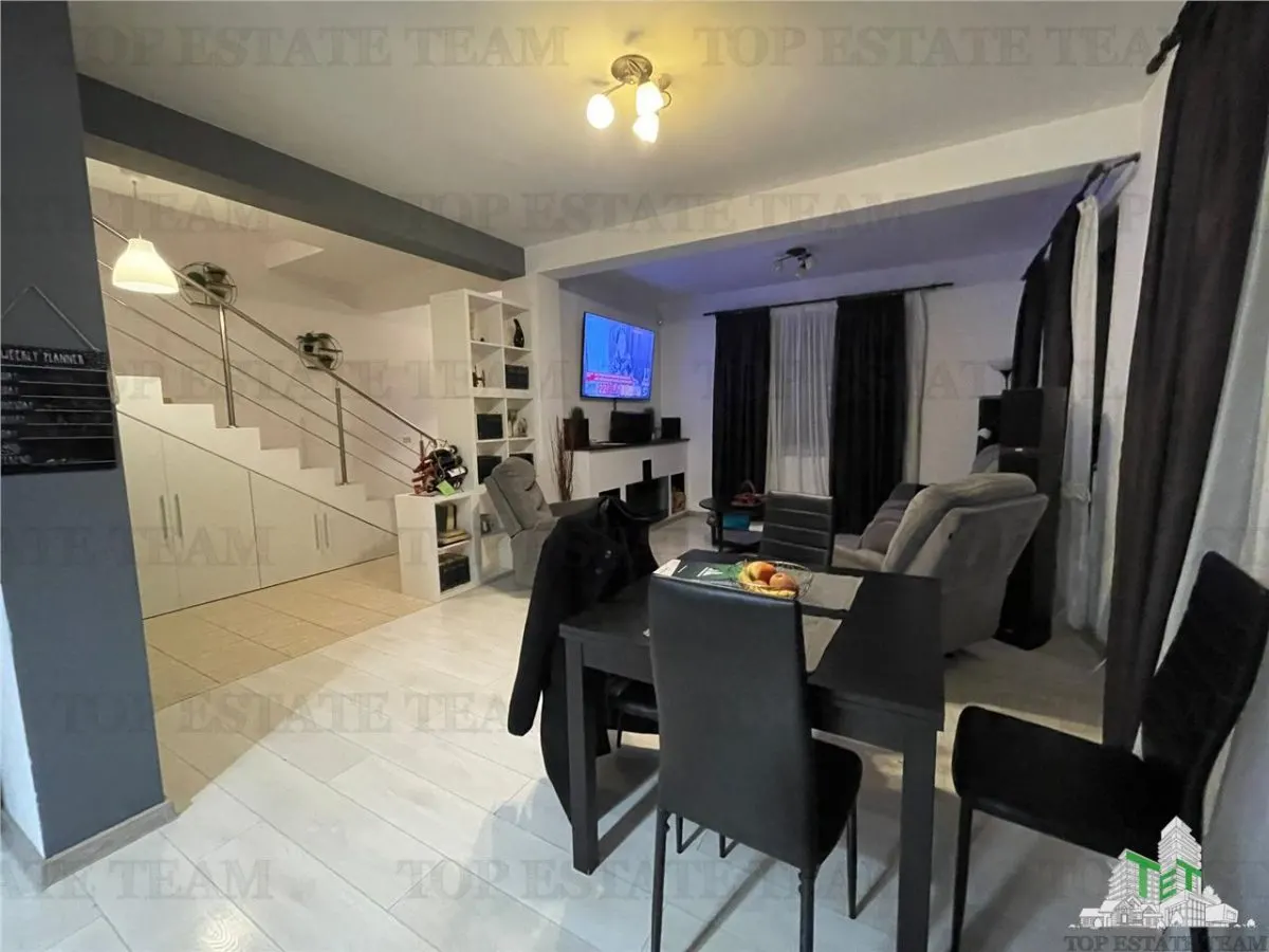 Villa à Vendre à Fundeni, Dobroești - foto 1