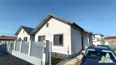 Detached Villa for Sale in Tunari - Tunari