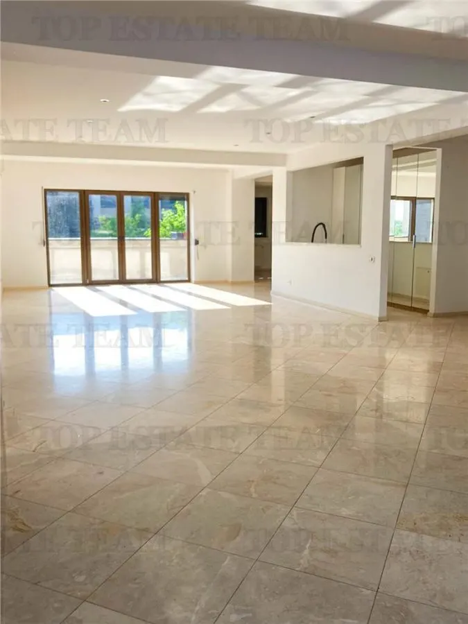 4-Bedroom Apartment with 2 Balconies, Sisesti - foto 2