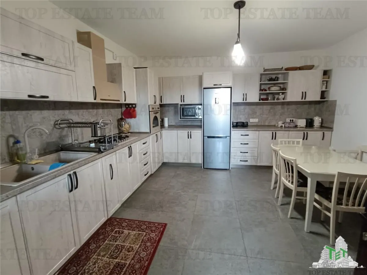 Elegant Villa for Sale near Bazilescu Park, Bucuresti Noi - foto 13