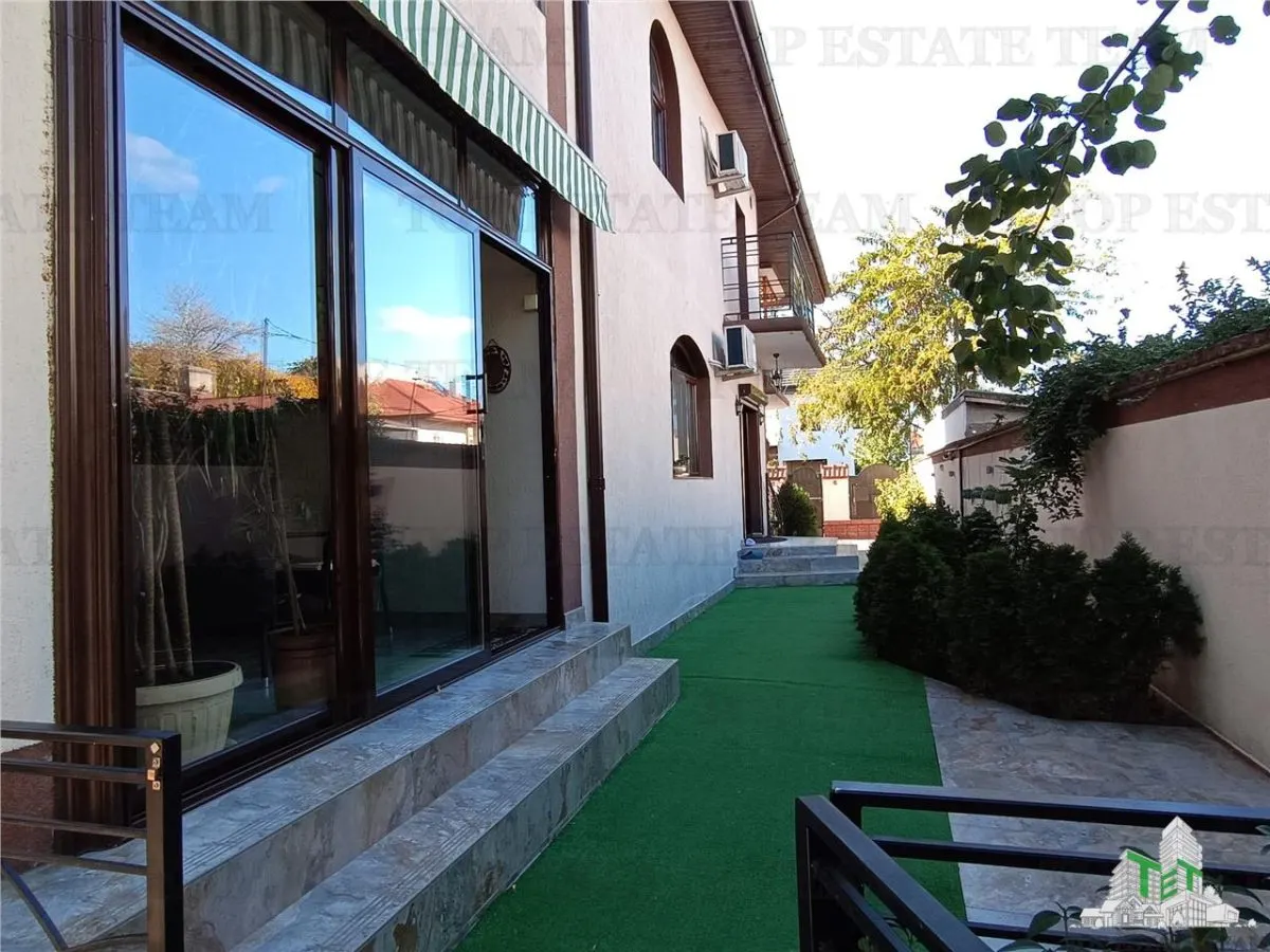Elegant Villa for Sale near Bazilescu Park, Bucuresti Noi - foto 17
