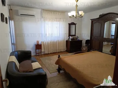 Elegant Villa for Sale near Bazilescu Park, Bucuresti Noi - foto 7
