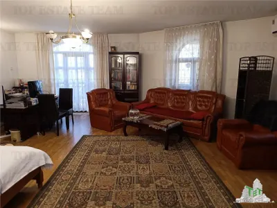 Elegant Villa for Sale near Bazilescu Park, Bucuresti Noi - foto 8