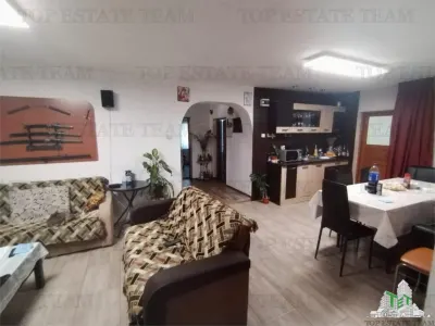 Villa de 7 Dormitorios 300 mpu + Terreno 2000 mpu – Giulesti, Sector 6 - foto 2