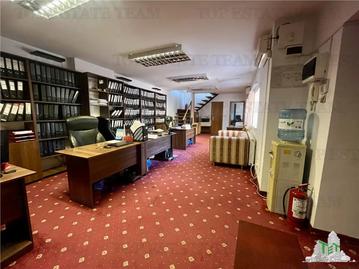 Duplex de 7 Dormitorios | Dacia | 228 m² | Garaje | Calefacción Central - foto 1