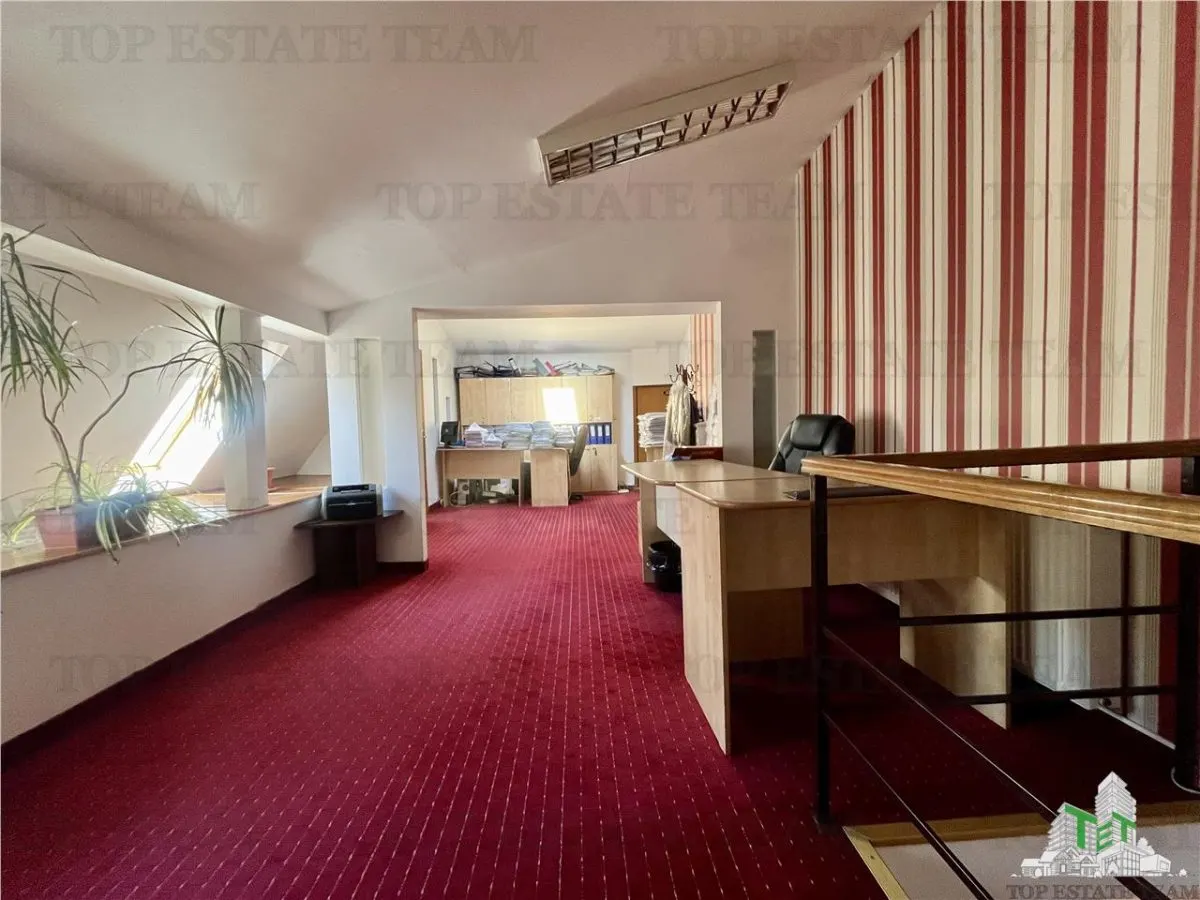 Duplex de 7 Dormitorios | Dacia | 228 m² | Garaje | Calefacción Central - foto 17