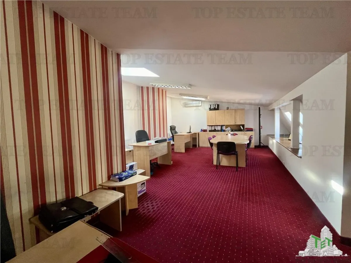 Duplex de 7 Dormitorios | Dacia | 228 m² | Garaje | Calefacción Central - foto 18